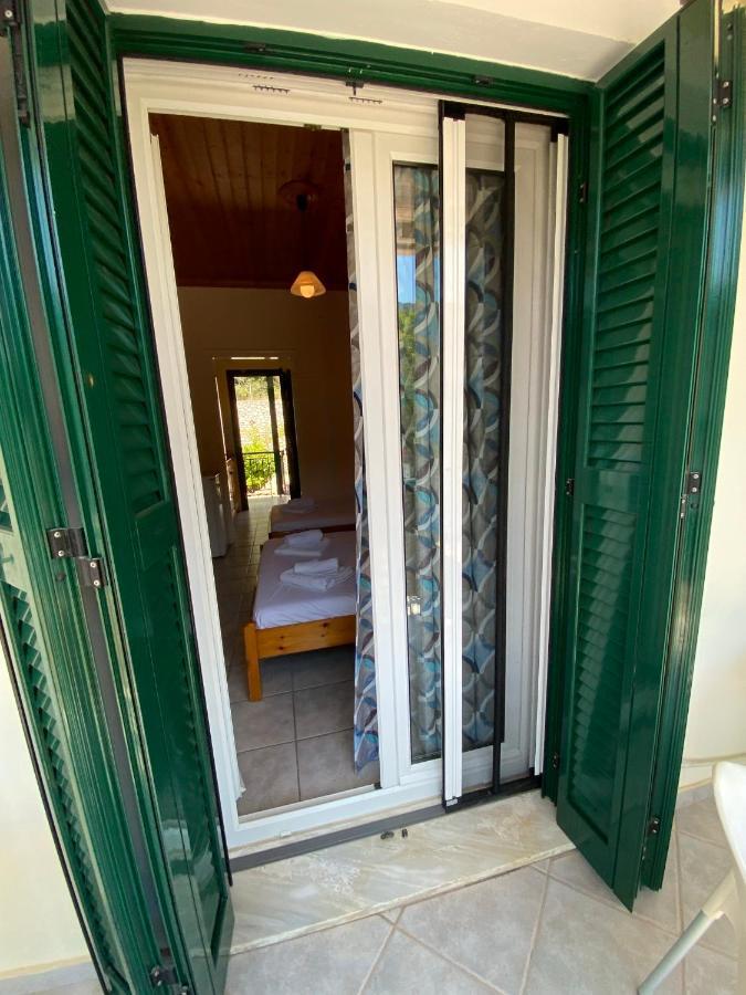 Marathes Studios Agios Nikitas Exterior photo