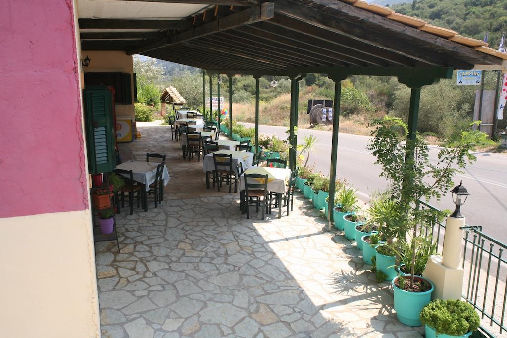 Marathes Studios Agios Nikitas Exterior photo