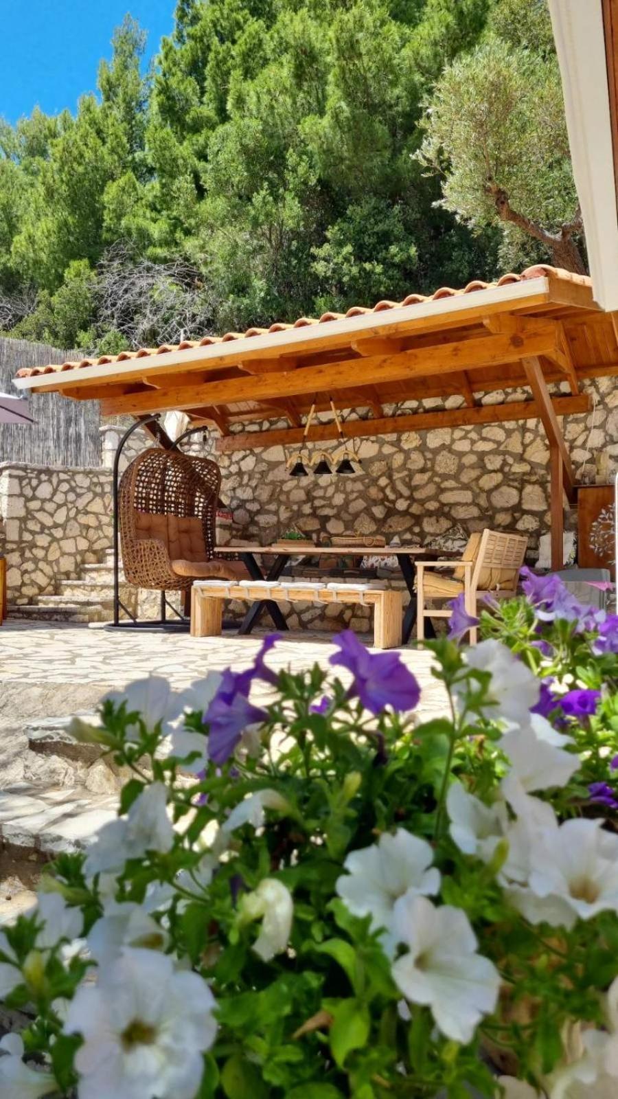 Marathes Studios Agios Nikitas Exterior photo
